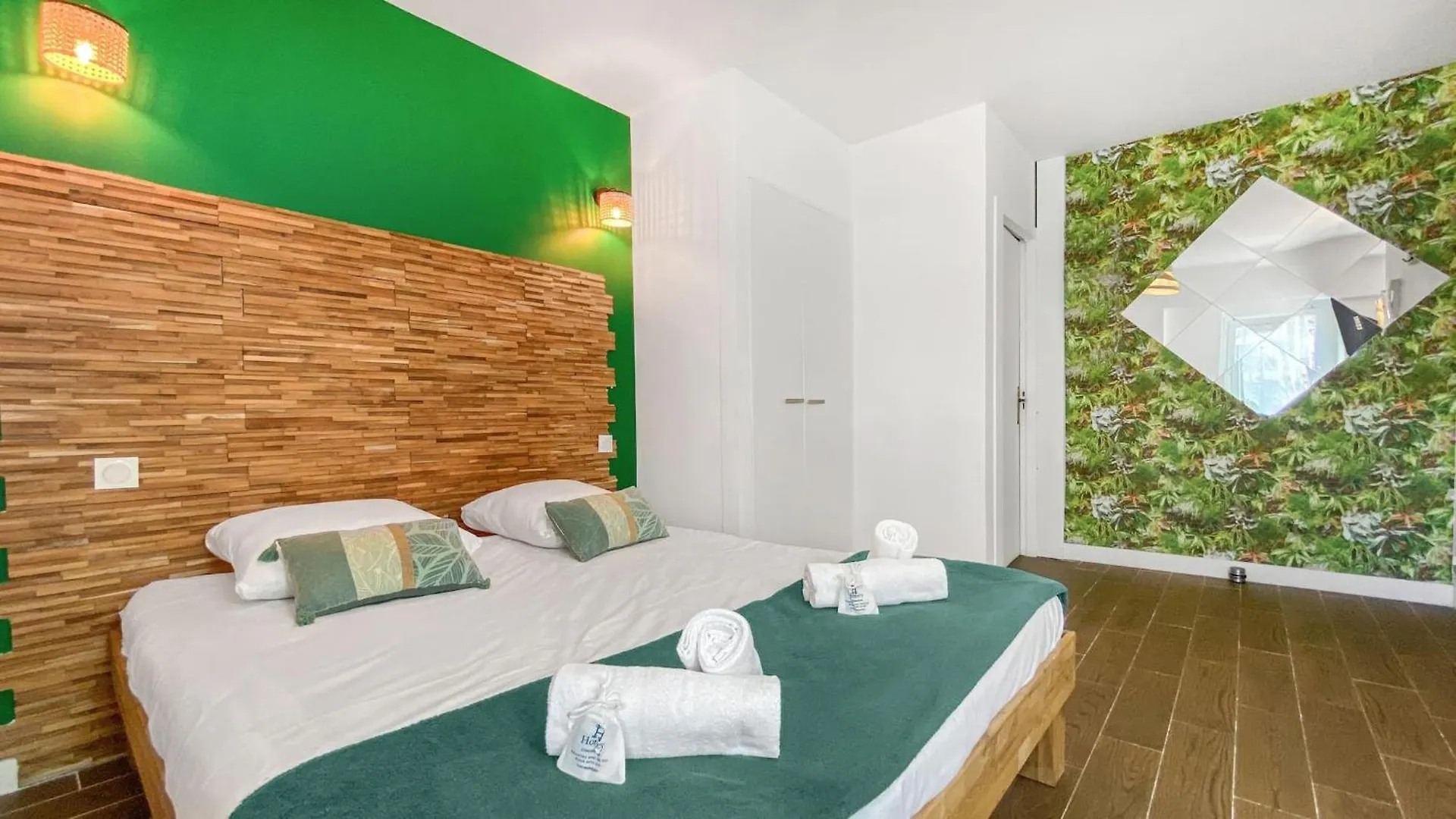 Homey Forest - Hypercentre - Proche Gare Et Tram - Wifi & Netflix contacts